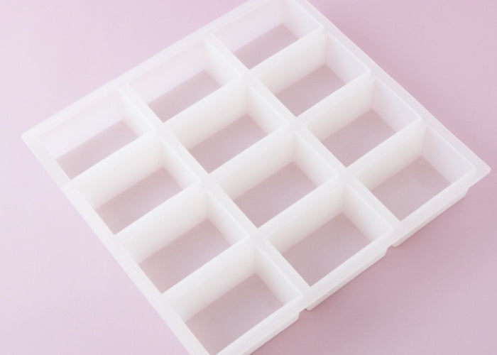 Moule en silicone de 12 cavités rectangles -50%