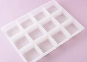 Moule en silicone de 12 cavités carrées -50%