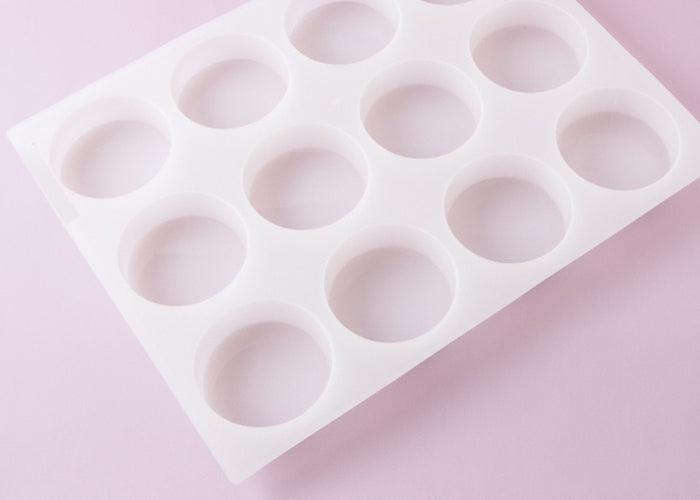 Moule en silicone de 12 cavités rondes -50%
